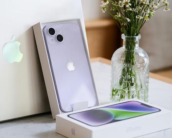 Новая модель iPhone SE с Face ID может выйти на рынок премиум-класса