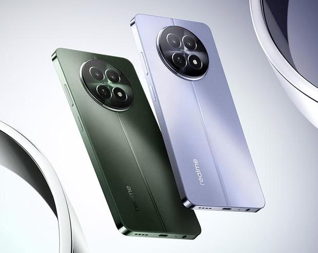 В России начались продажи смартфонов Realme 12 и Realme 12+